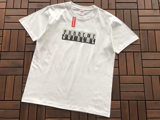 Supreme Split Box Logo T-Shirt - White Hover Image